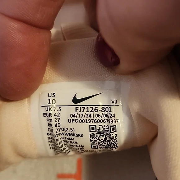 Nike Metcon Light Pink and Cream Trainers - Picture 7 of 7